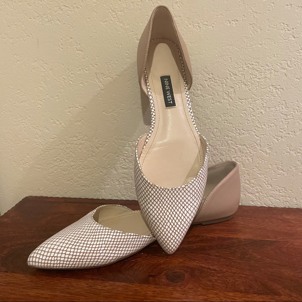 NEW Nine West Cream & Tan Flats